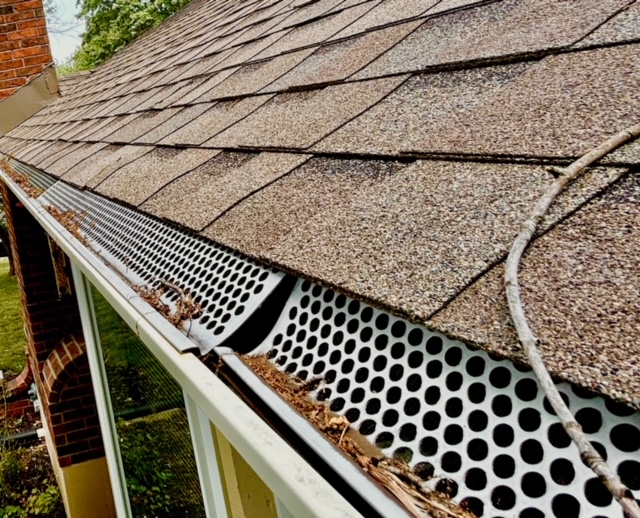 screen-gutter-guard-example